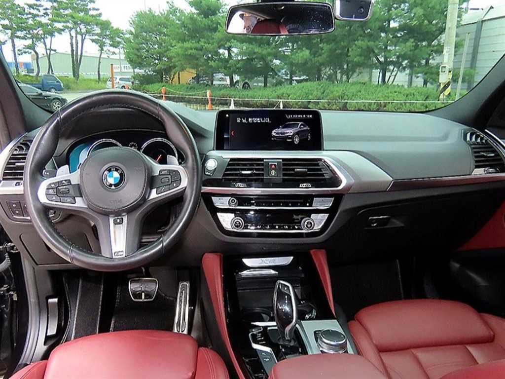 BMW X4 — photo 07