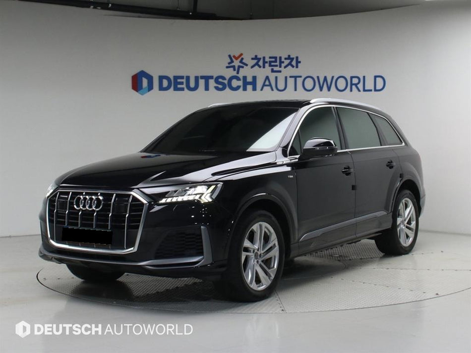Audi Q7 — photo 01