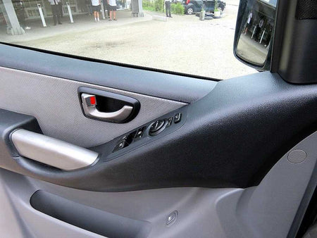 Hyundai Starex — photo 12