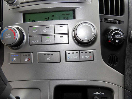 Hyundai Starex — photo 15