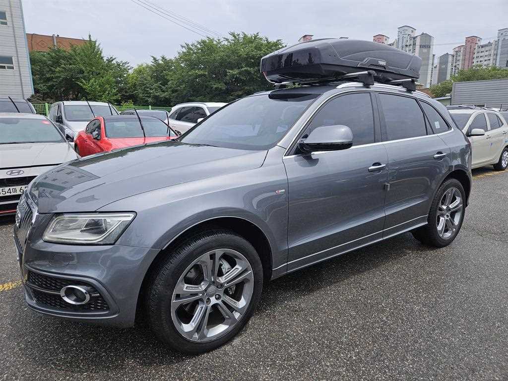 Audi Q5 — photo 02
