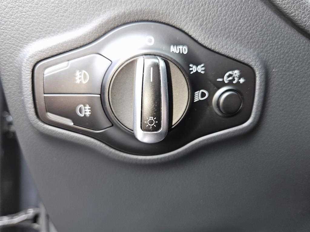 Audi Q5 — photo 13