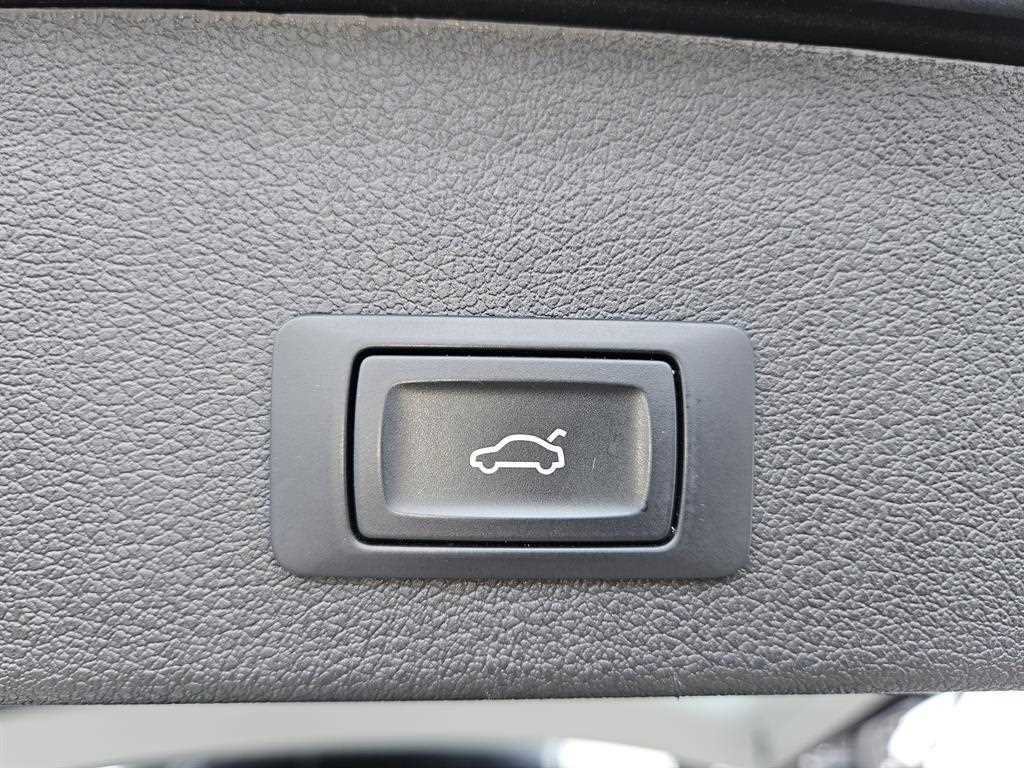Audi Q5 — photo 19