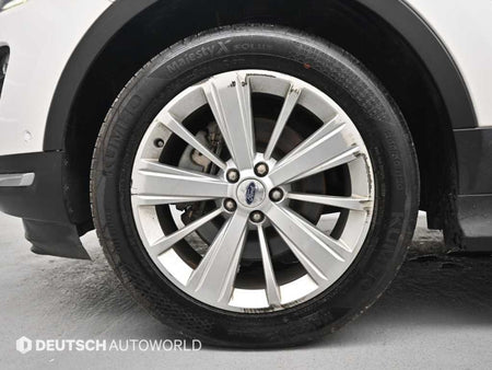 Ford Explorer — photo 05