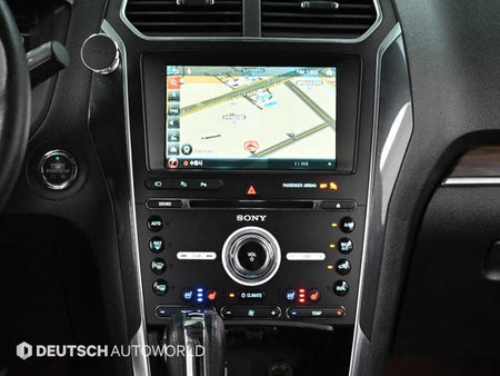 Ford Explorer — photo 14