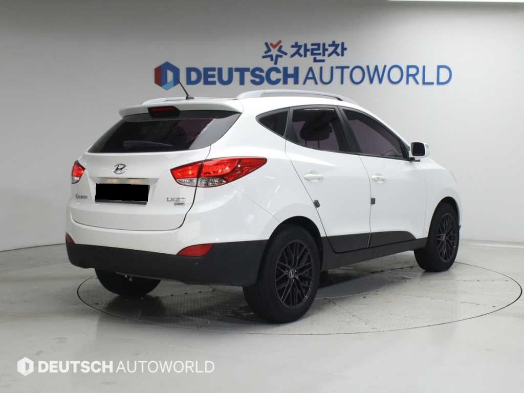 Hyundai Tucson — photo 02
