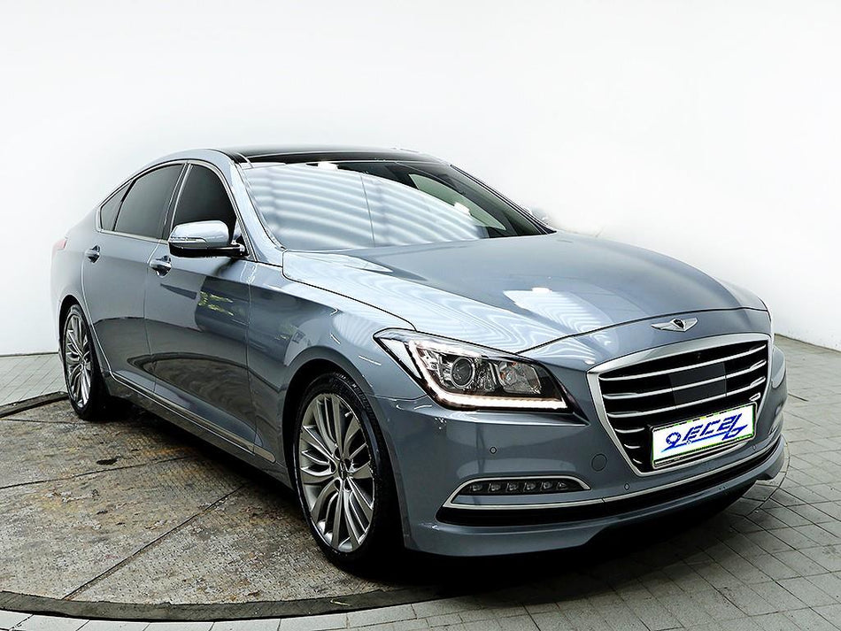 Hyundai Genesis — photo 02