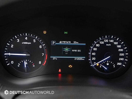 Genesis G80 — photo 08