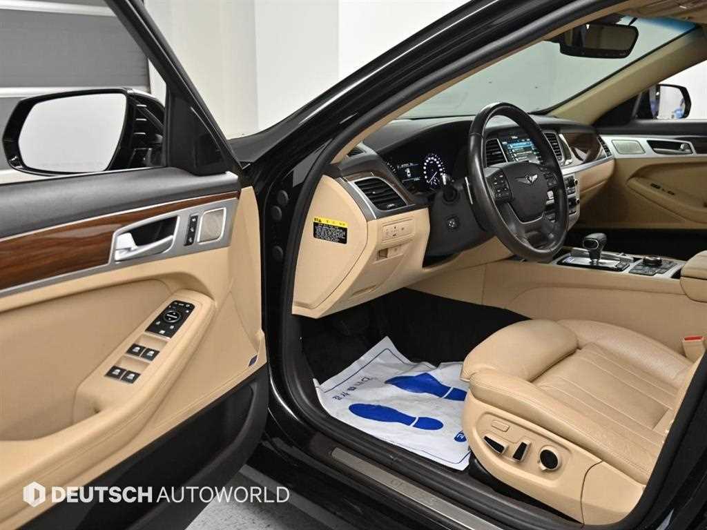 Genesis G80 — photo 11