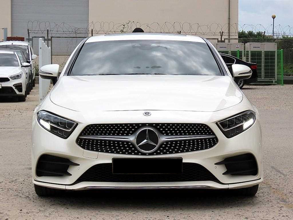 Mercedes-Benz CLS-Class — photo 01