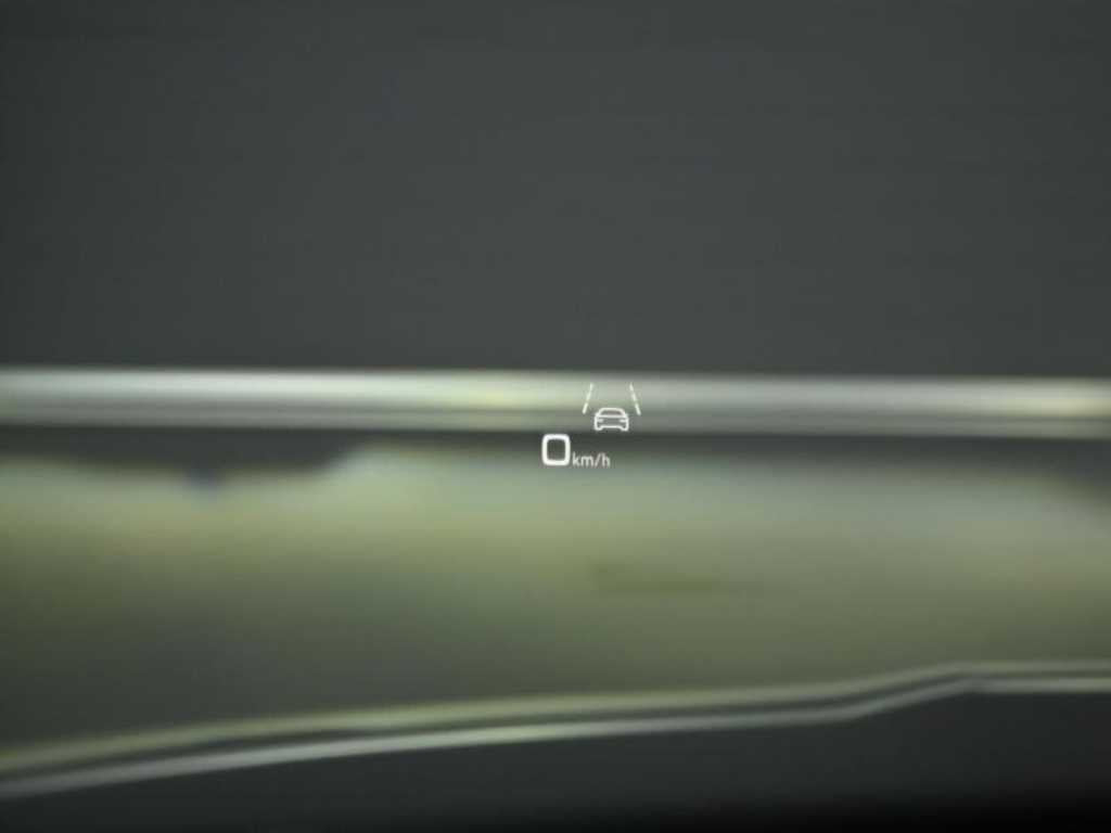 Audi e-tron — photo 17
