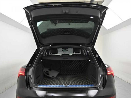 Audi e-tron — photo 19