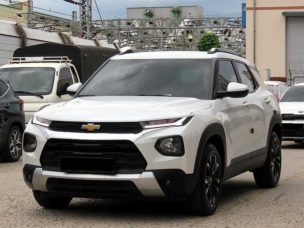 CHEVROLET Trailblazer — photo 02