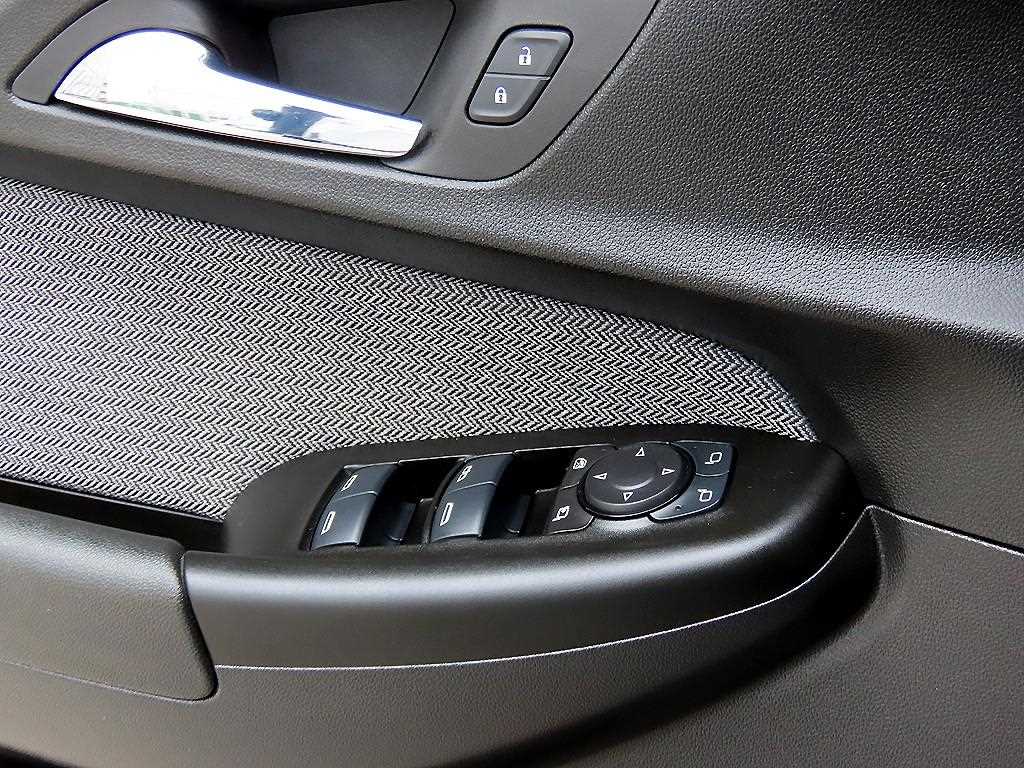 CHEVROLET Trailblazer — photo 11