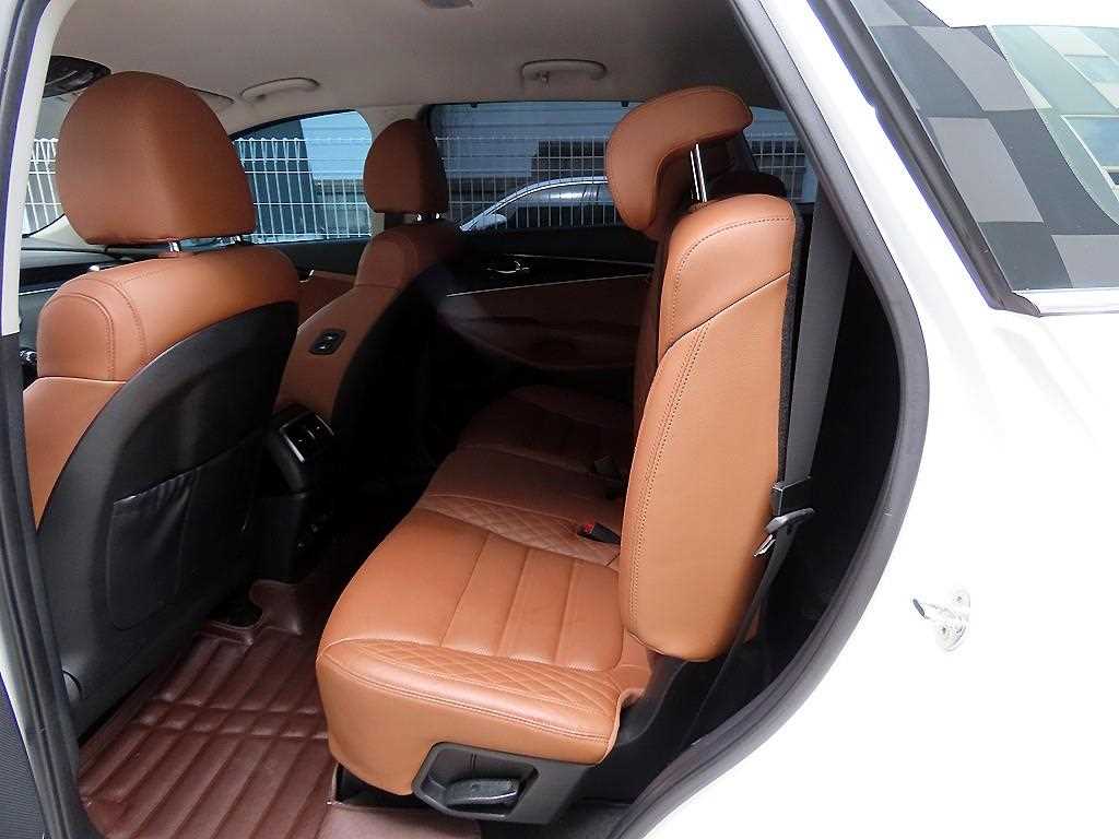 Kia Sorento — photo 06