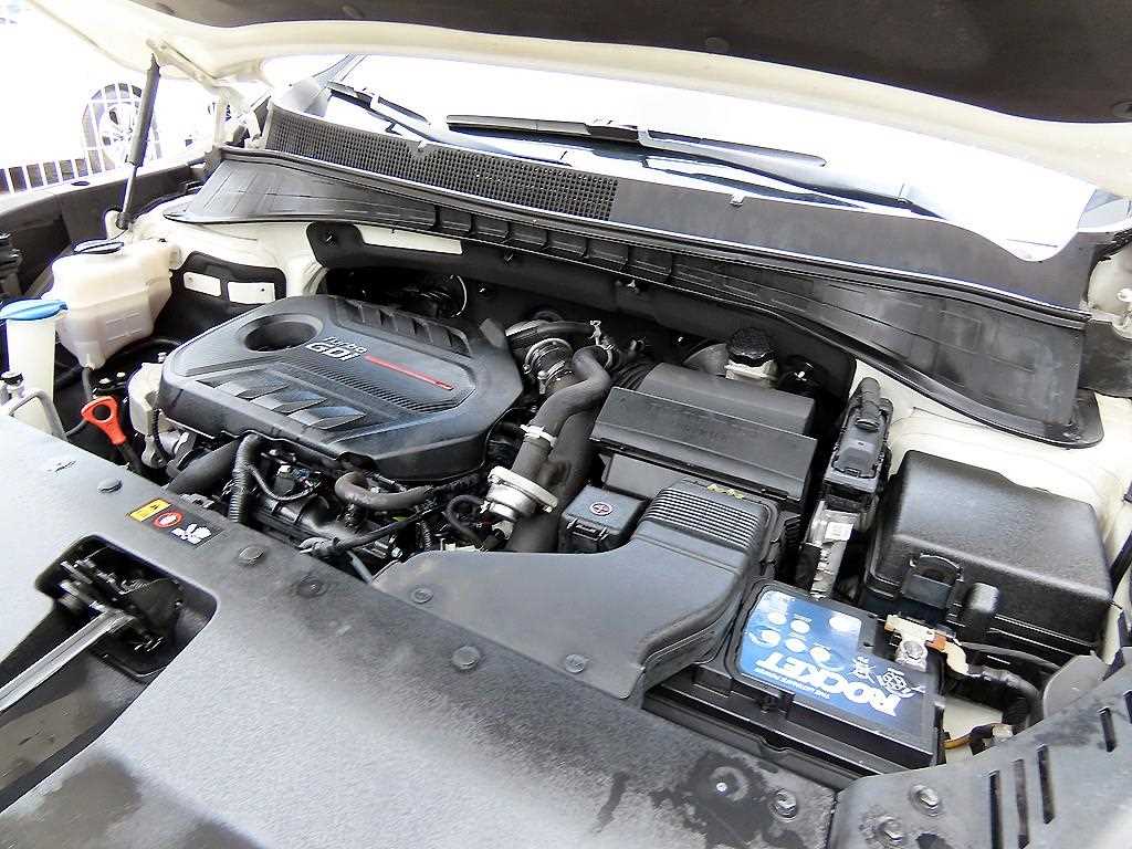 Kia Sorento — photo 19