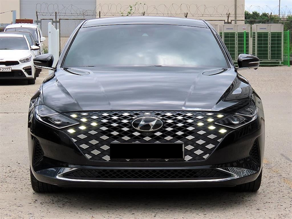 Hyundai Grandeur — photo 01