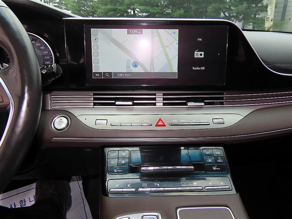 Hyundai Grandeur — photo 14