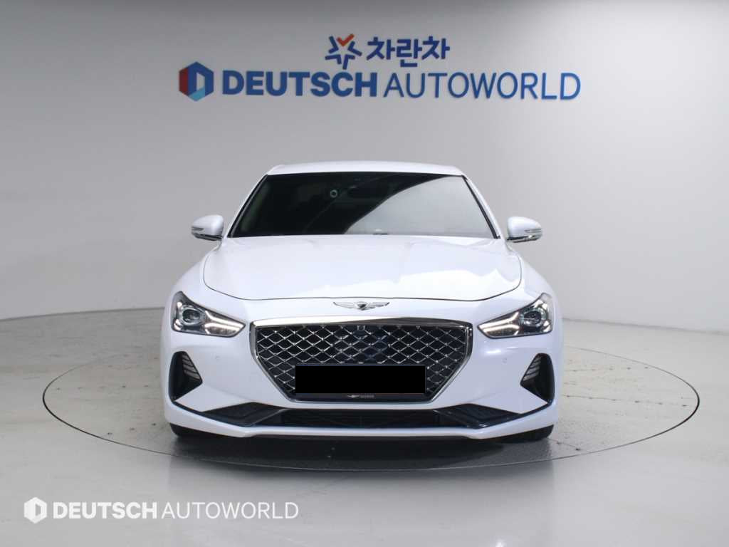 Genesis G70 — photo 03