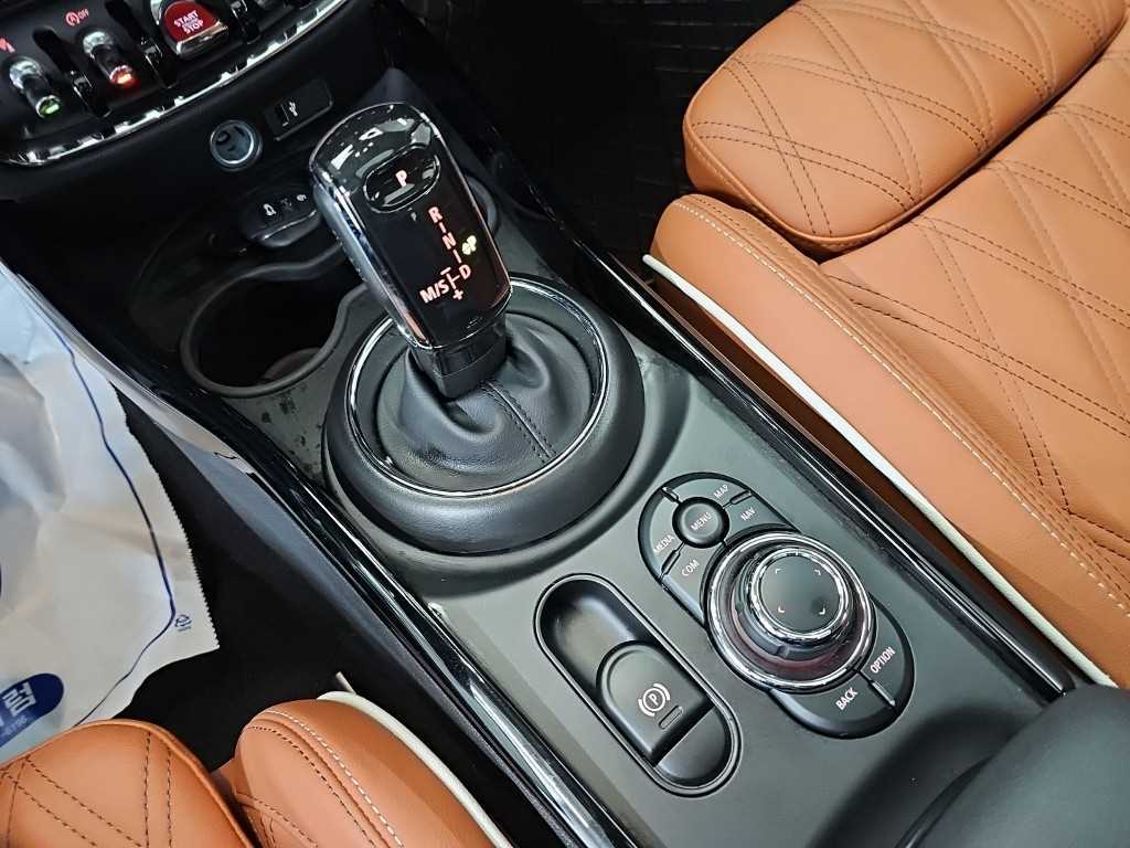 Mini Clubman — photo 08