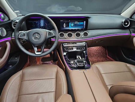 Mercedes-Benz E-Class — photo 07