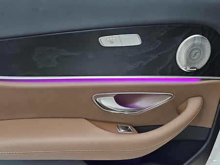Mercedes-Benz E-Class — photo 12