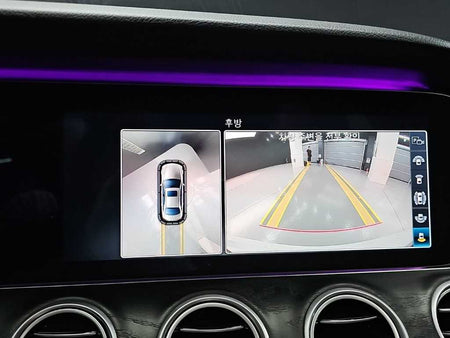 Mercedes-Benz E-Class — photo 15