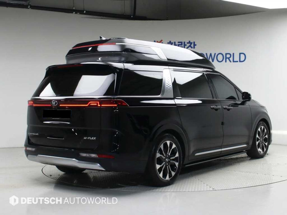 Kia Carnival — photo 02