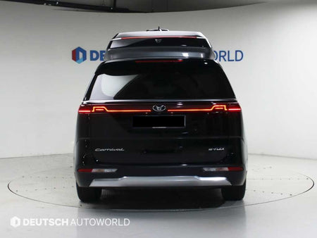Kia Carnival — photo 04