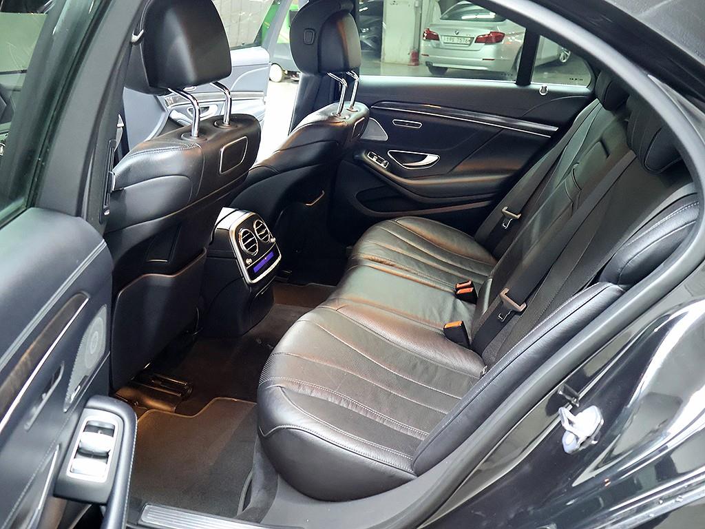 Mercedes-Benz S-Class — photo 12