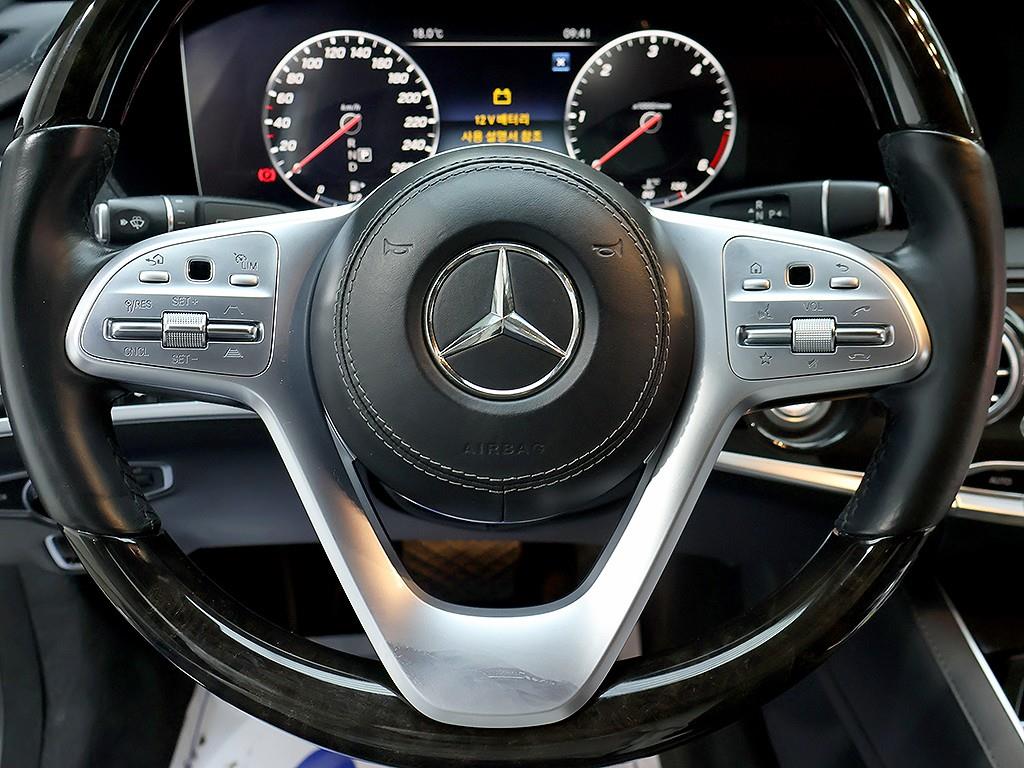 Mercedes-Benz S-Class — photo 15