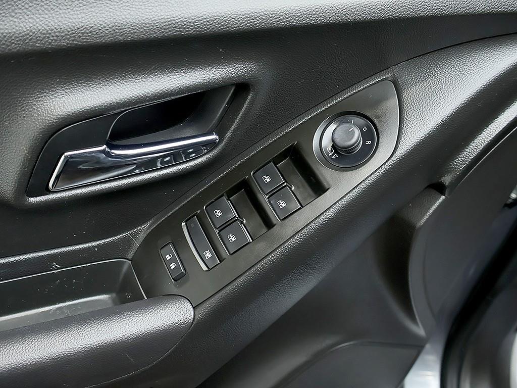 CHEVROLET Trax — photo 13