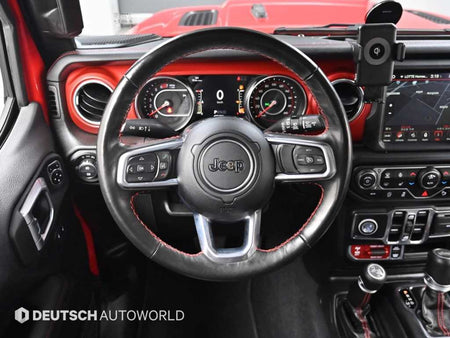 Jeep Wrangler — photo 13