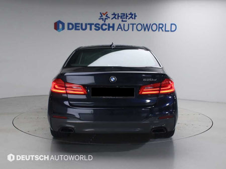 BMW 5-Series — photo 04