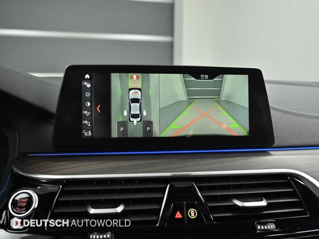 BMW 5-Series — photo 15