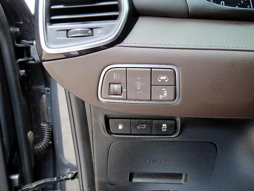 Hyundai Grandeur — photo 12