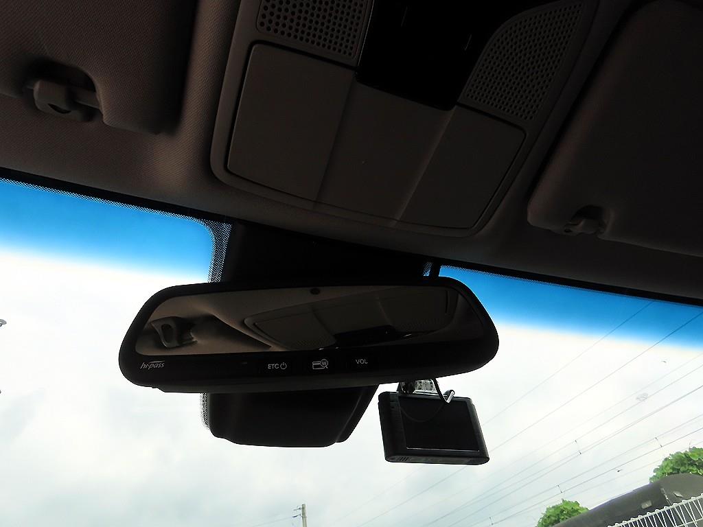 Hyundai Grandeur — photo 14
