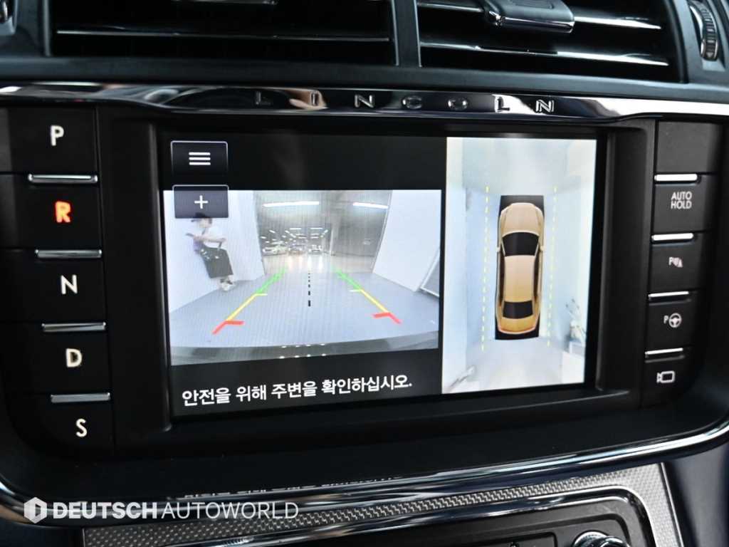 Lincoln Continental — photo 15