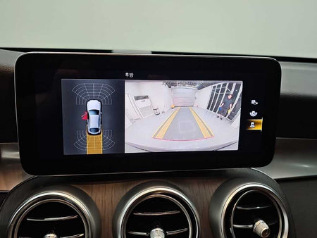 Mercedes-Benz GLC-Class — photo 16