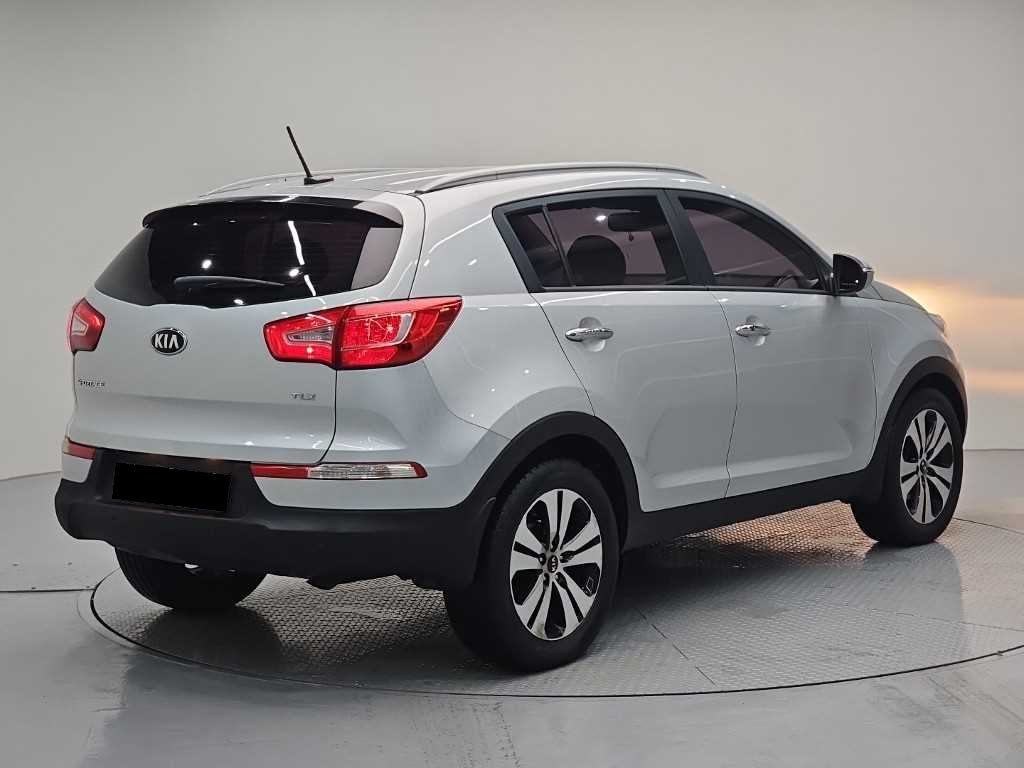 Kia Sportage — photo 04
