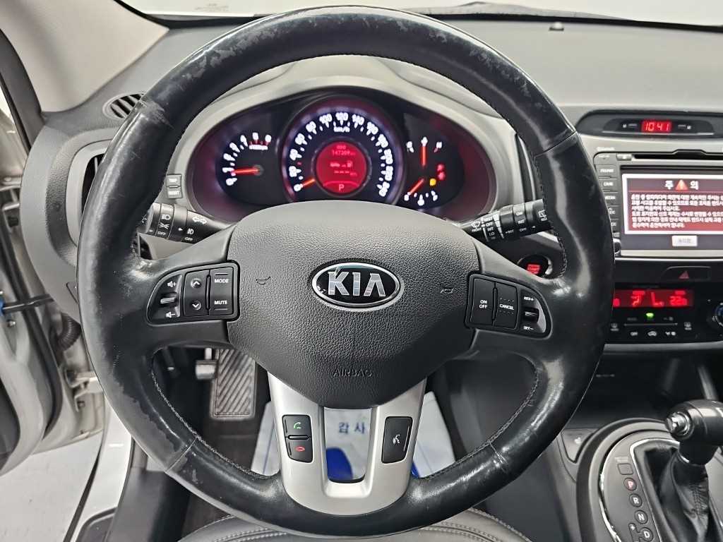 Kia Sportage — photo 09