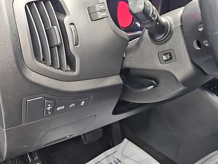 Kia Sportage — photo 17