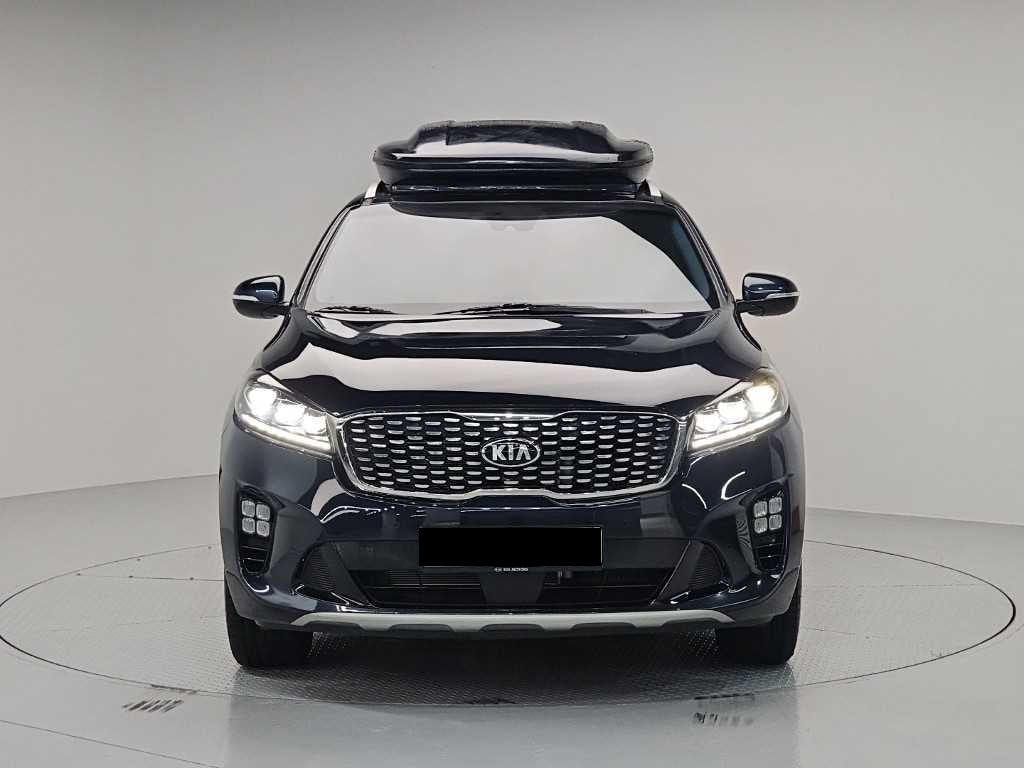 Kia Sorento — photo 02