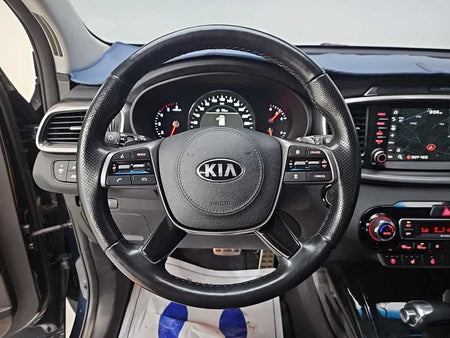 Kia Sorento — photo 09