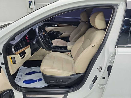 Kia K7 — photo 11