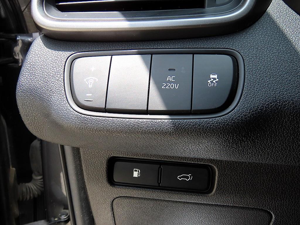 Kia Sorento — photo 12