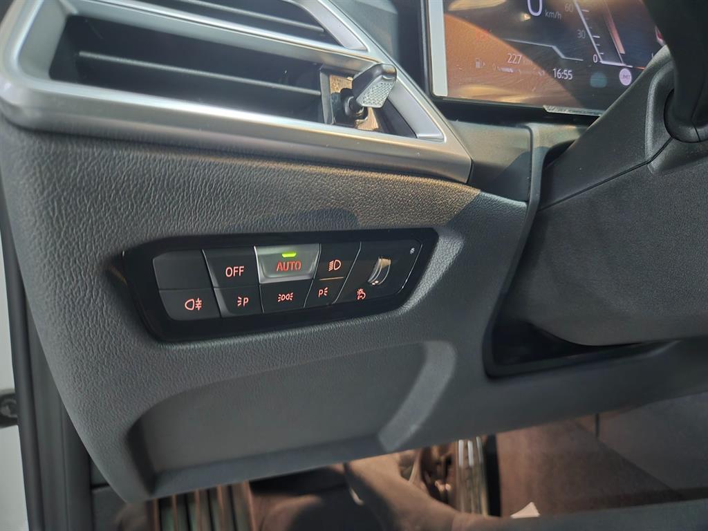 BMW 4-Series — photo 11