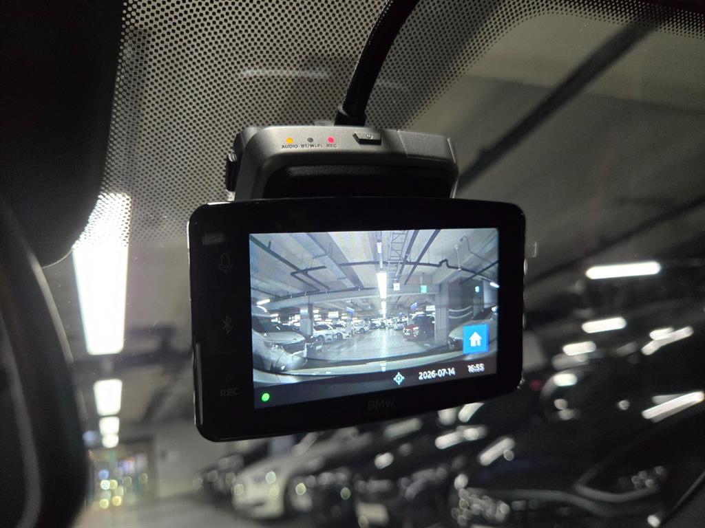 BMW 4-Series — photo 16