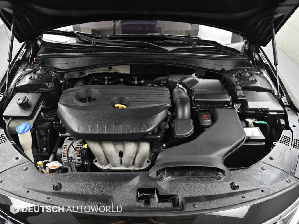 Kia K5 — photo 06