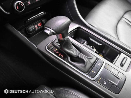 Kia K5 — photo 09